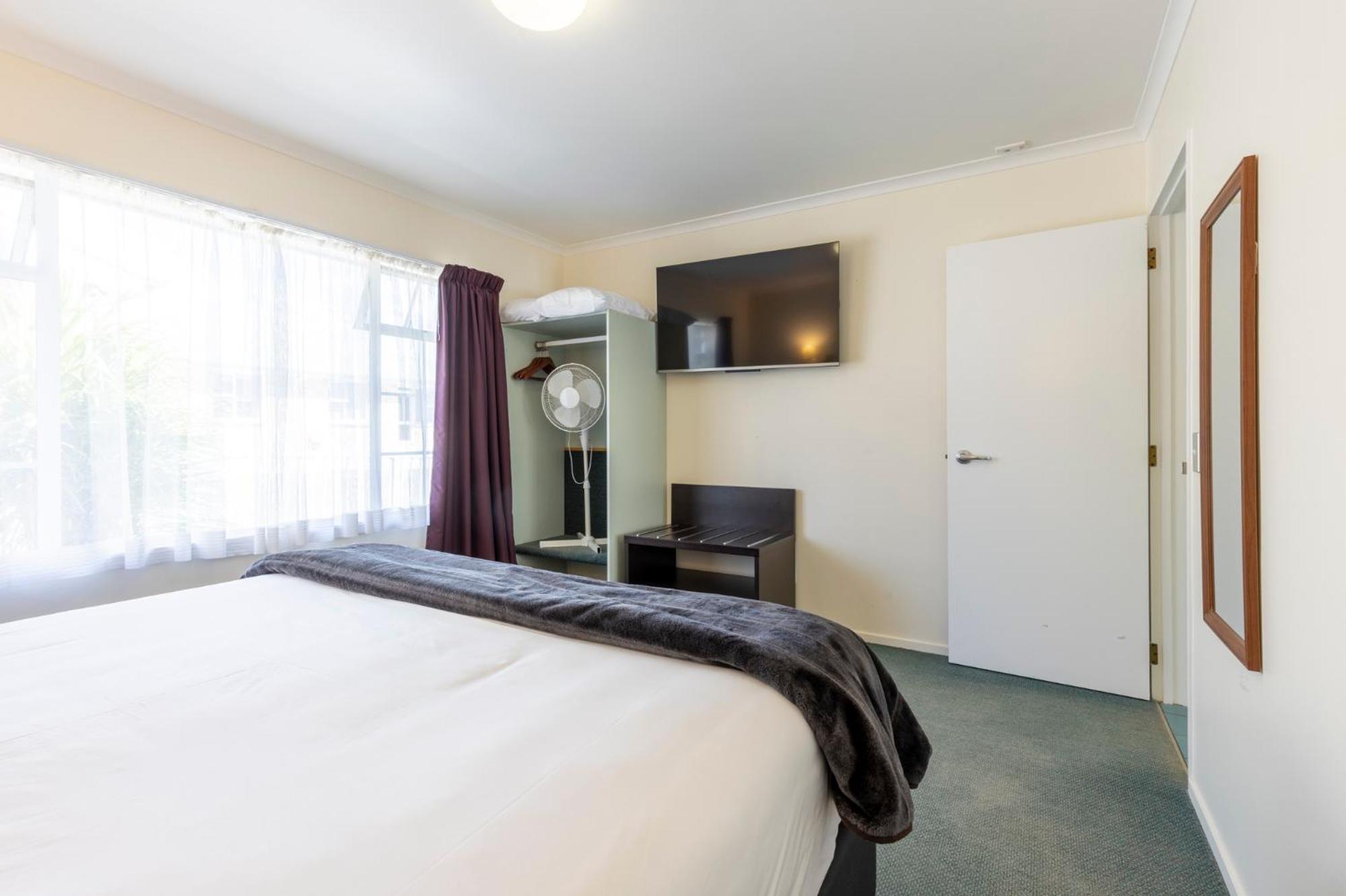 Asure Prince Motor Lodge Таупо Экстерьер фото