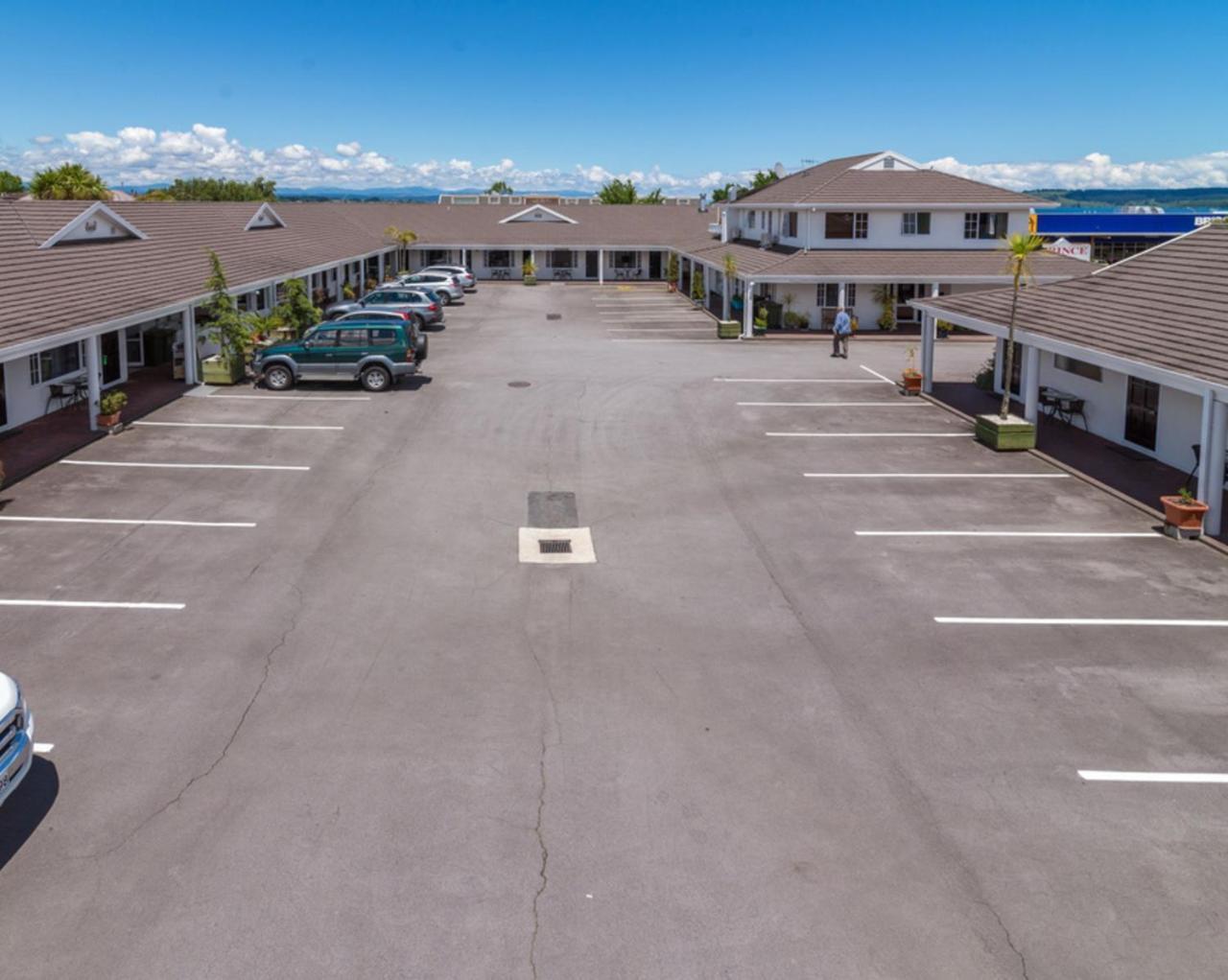 Asure Prince Motor Lodge Таупо Экстерьер фото