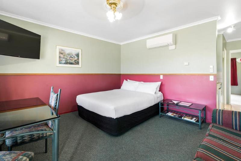 Asure Prince Motor Lodge Таупо Экстерьер фото
